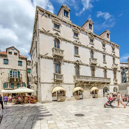Apartment Old Town Alea